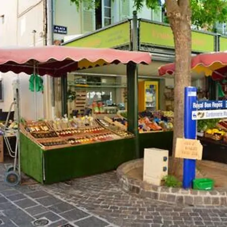 Ste Maxime Proximite Bord De *